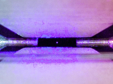 An image of a single positively-charged strontium atom has won the overall prize in a national science photography competition organized by the Engineering and Physical Sciences Research Council (EPSRC). Photo by David Nadlinger / University of Oxford
